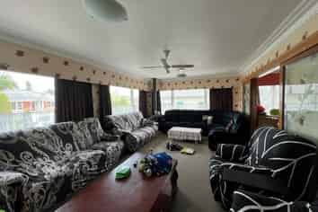 9 Lochinver Road, Papatoetoe