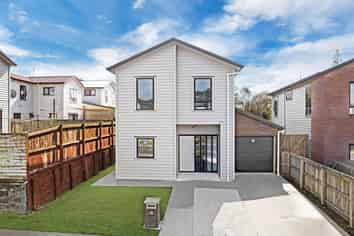 83 Kaimoana Street, Weymouth
