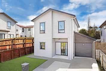83 Kaimoana Street, Weymouth