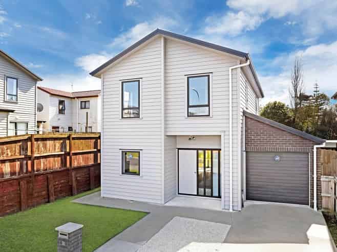 83 Kaimoana Street, Weymouth