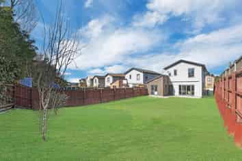 83 Kaimoana Street, Weymouth