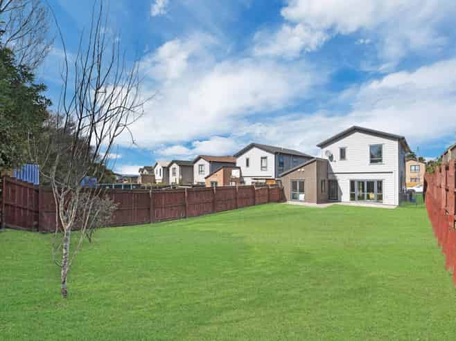 83 Kaimoana Street, Weymouth