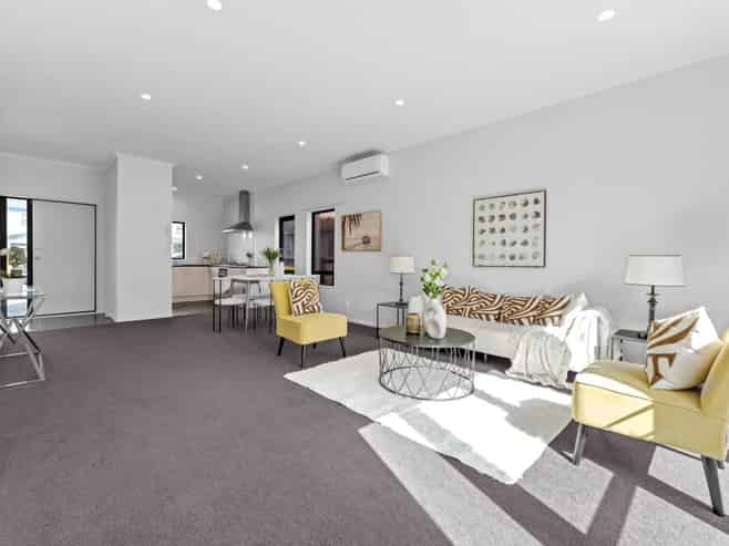83 Kaimoana Street, Weymouth
