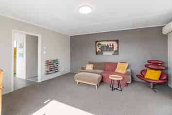 1/8 Douglas Street, Highfield