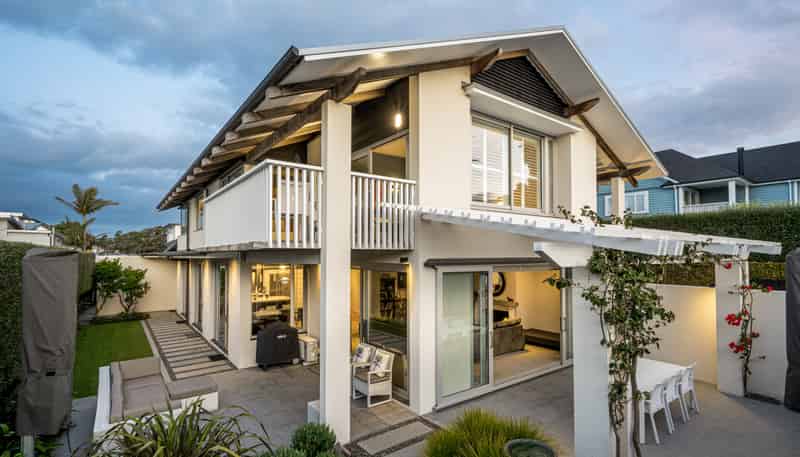 19 Muritai Road, Milford