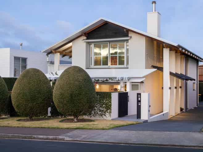 19 Muritai Road, Milford