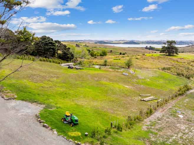 65a Otara Road, Kaiwaka