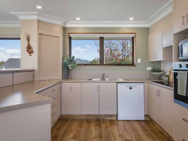 4 Blundell Place, Katikati