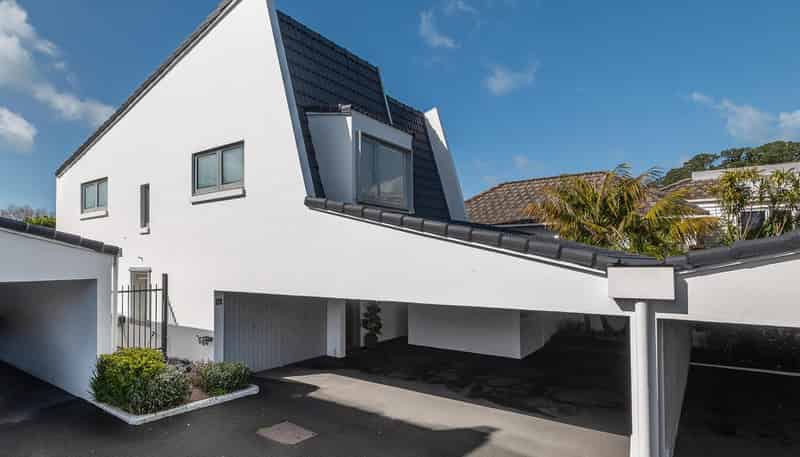  13/212 Hurstmere Road, Takapuna
