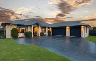 9 Aquila Crescent, Rototuna North