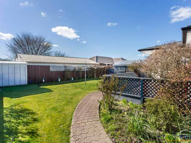 10 Wolsey Place, Hillmorton