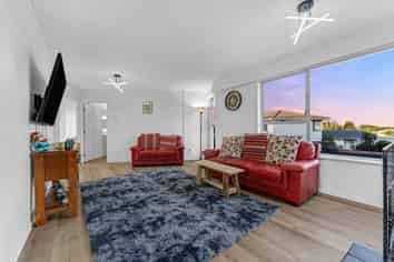 36 Felgrove Street, Glendene