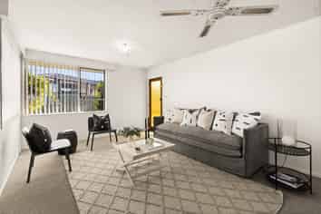 1/311 Ikanui Road, Frimley