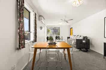 1/311 Ikanui Road, Frimley