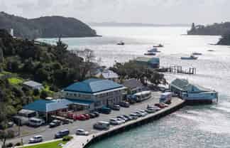 112 Waterfront Drive, Mangonui