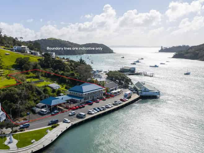 112 Waterfront Drive, Mangonui