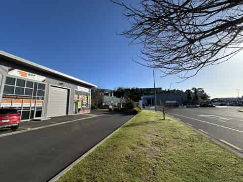 Modern Tauriko warehouse/office