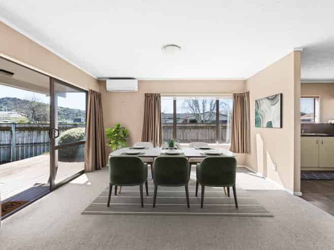 52 Hetley Crescent, Taradale