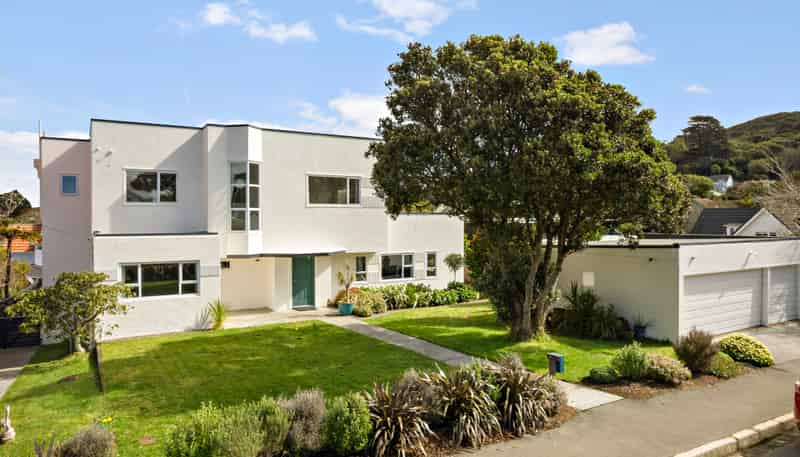 8 Lemnos Avenue, Karori