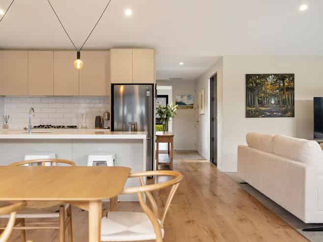 27 Glenfiddich Road, Jacks Point