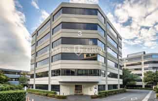 MODERN OFFICE SPACE FOR LEASE IN ELLERSLIE - 665M²