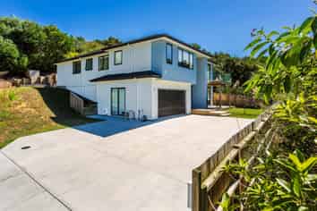 10 Awaiti Way, Orewa