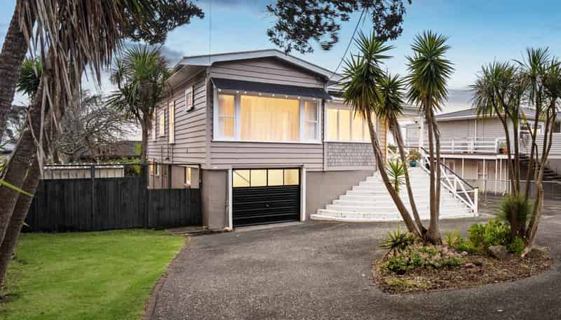1/65 Sturges Road, Henderson