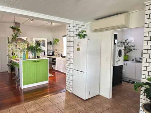 220 Great South Road, Huntly