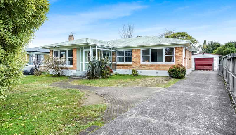 12 Somme Crescent, Hillcrest