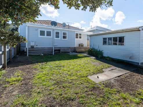 1/182 Hutt Road, Petone