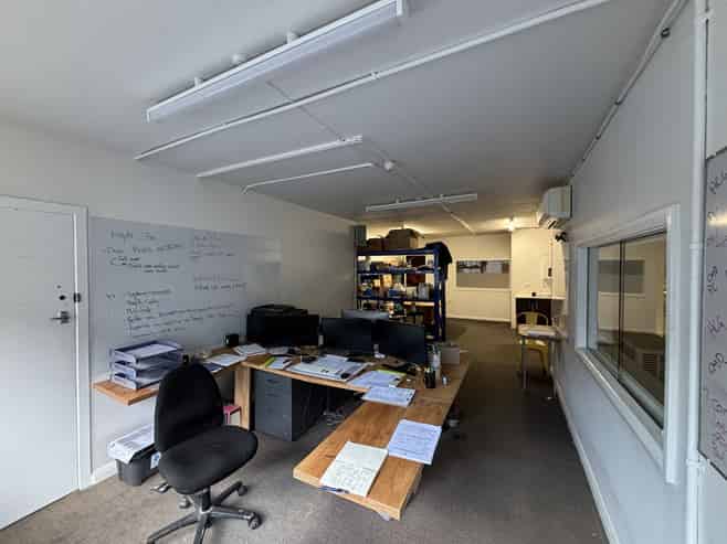 Affordable & Flexible - 1,000sqm Warehouse Porirua