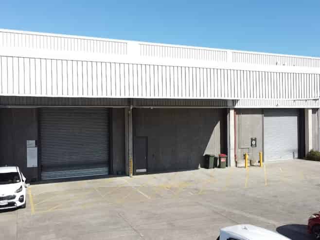 Affordable & Flexible - 1,000sqm Warehouse Porirua