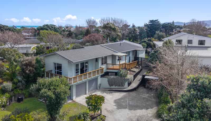 3 Miro Road, RAUMATI SOUTH