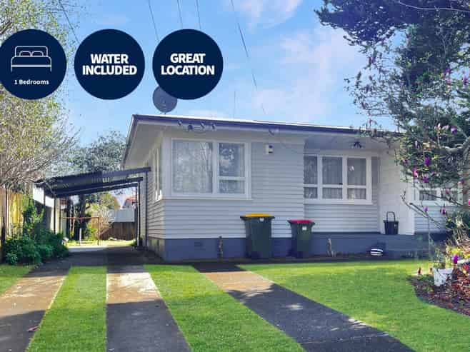 16A Onslow Road, Papakura
