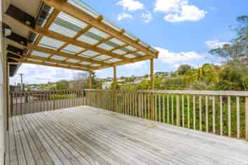 52A D'Oyly Drive, Stanmore Bay