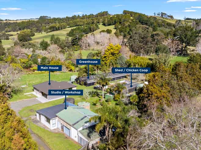 202 Muriwai Valley Road, Waimauku
