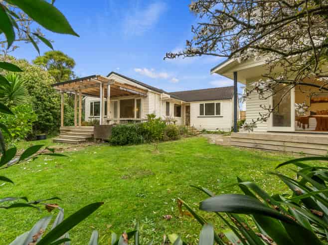 25 Comries Road, Chartwell