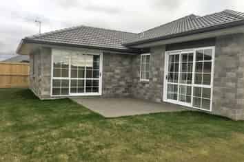 60 Hastings Road, Pyes Pa