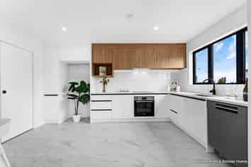 8/6 Pah Road, Papatoetoe