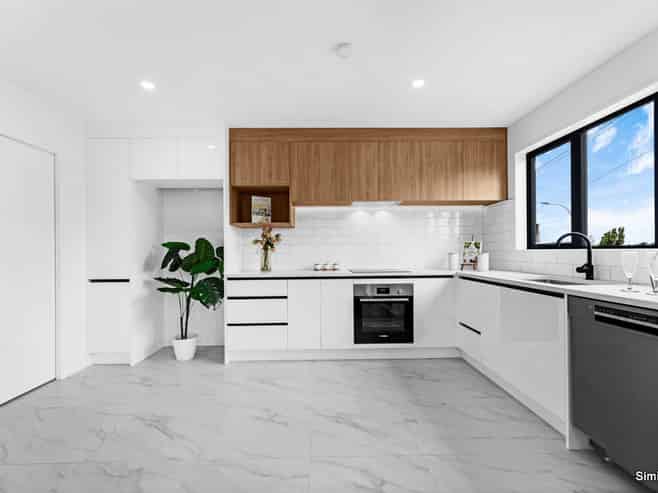 8/6 Pah Road, Papatoetoe