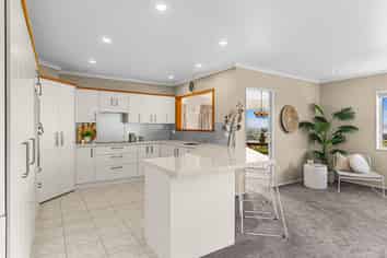 17 Wairimu Way, Waipu