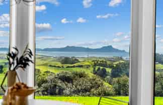 17 Wairimu Way, Waipu