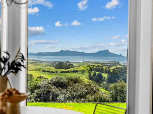 17 Wairimu Way, Waipu