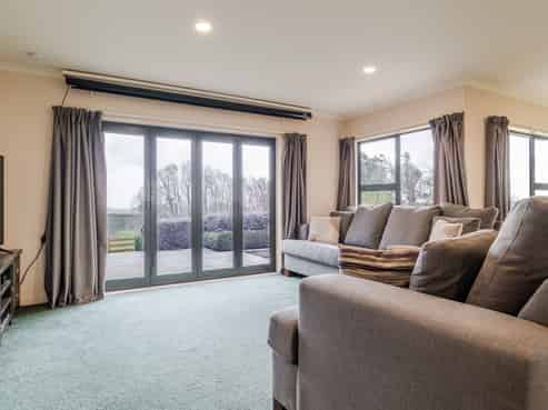 158 Finnis Road, Colyton