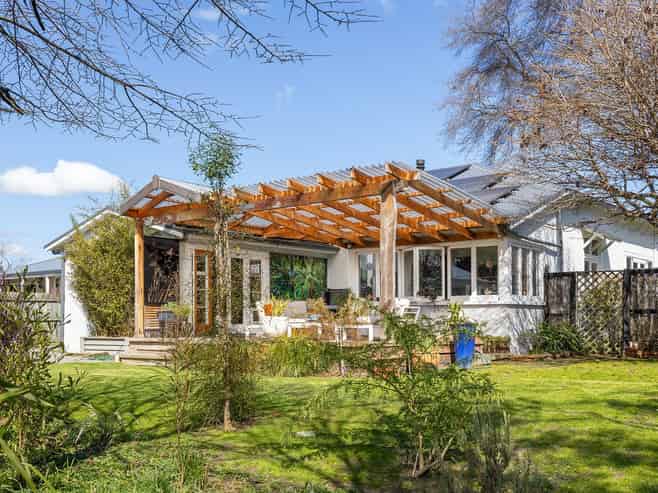 42 Upper Plain Road, Masterton