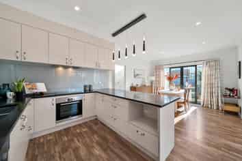 9 Cicada Road, Hobsonville
