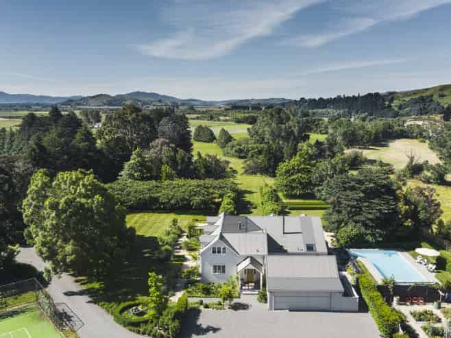 836 State Highway 2, Opaki