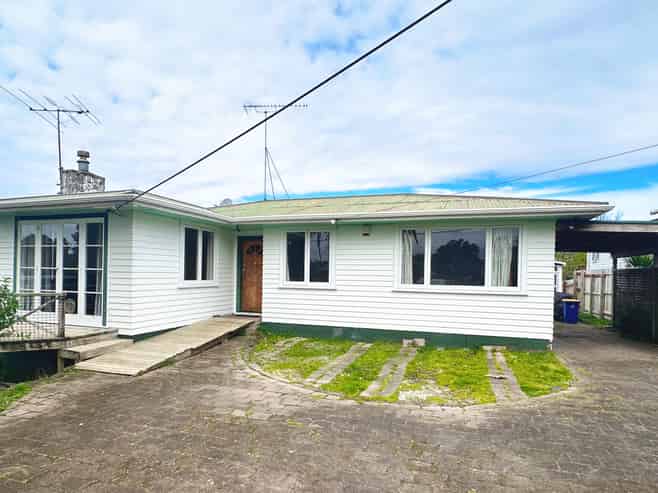 31A Fairclough Road, Beach Haven