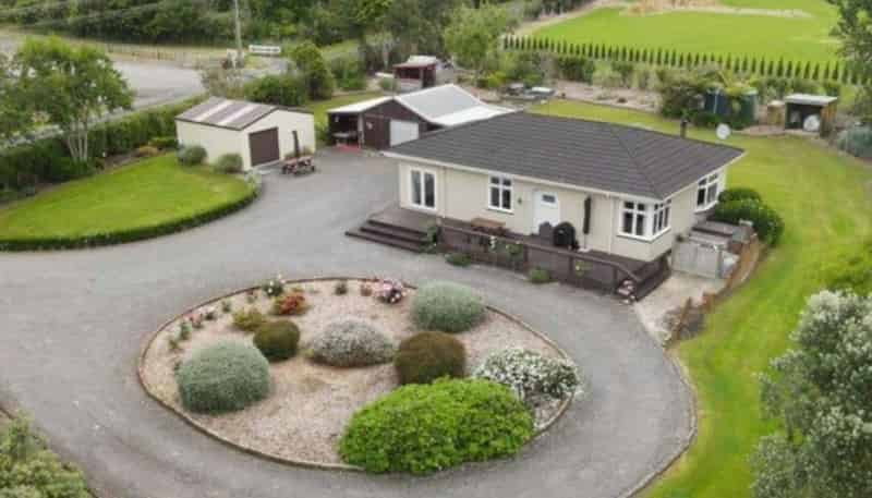 170 Gladstone Road, Levin