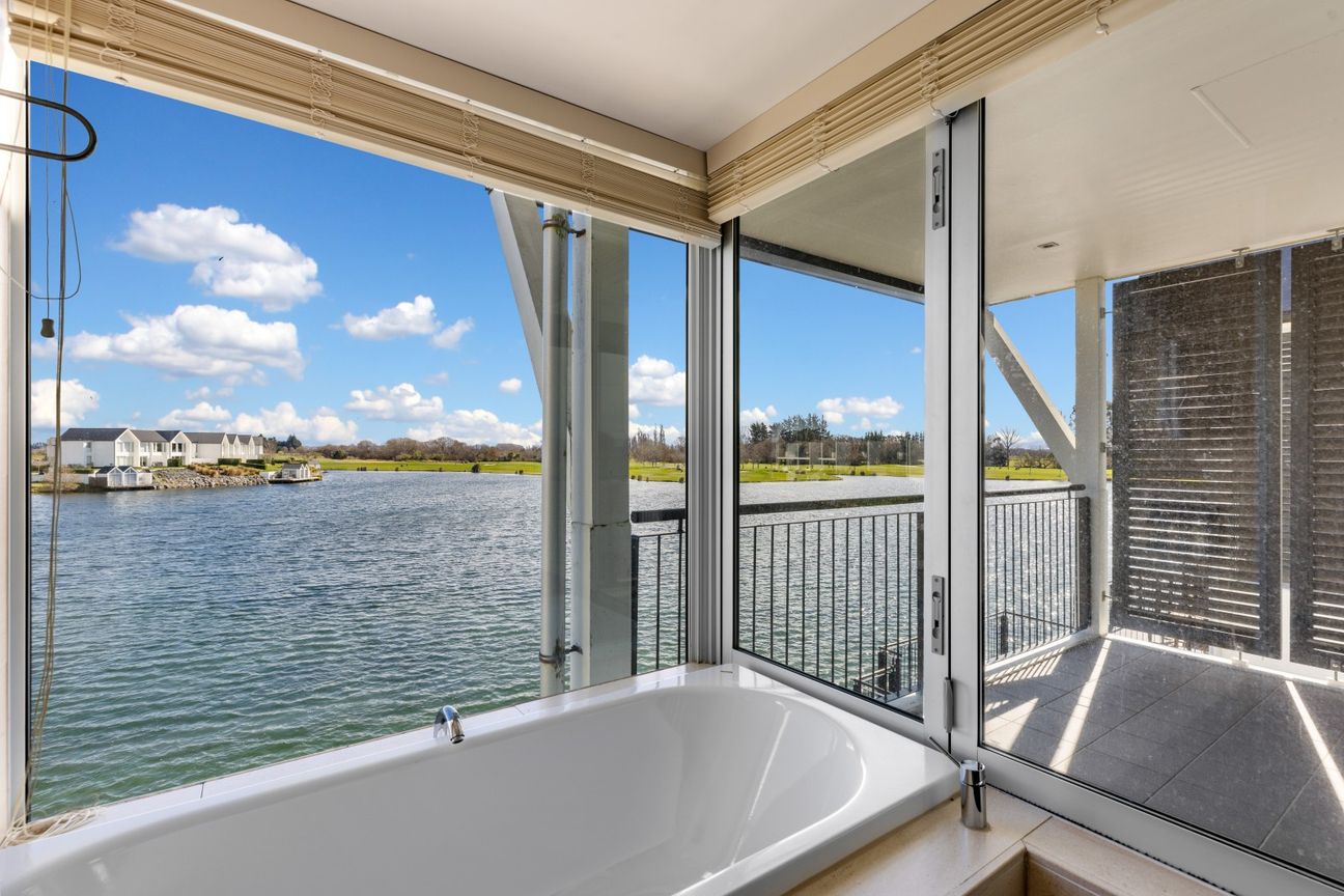Highly motivated vendor - must see - Vista 2